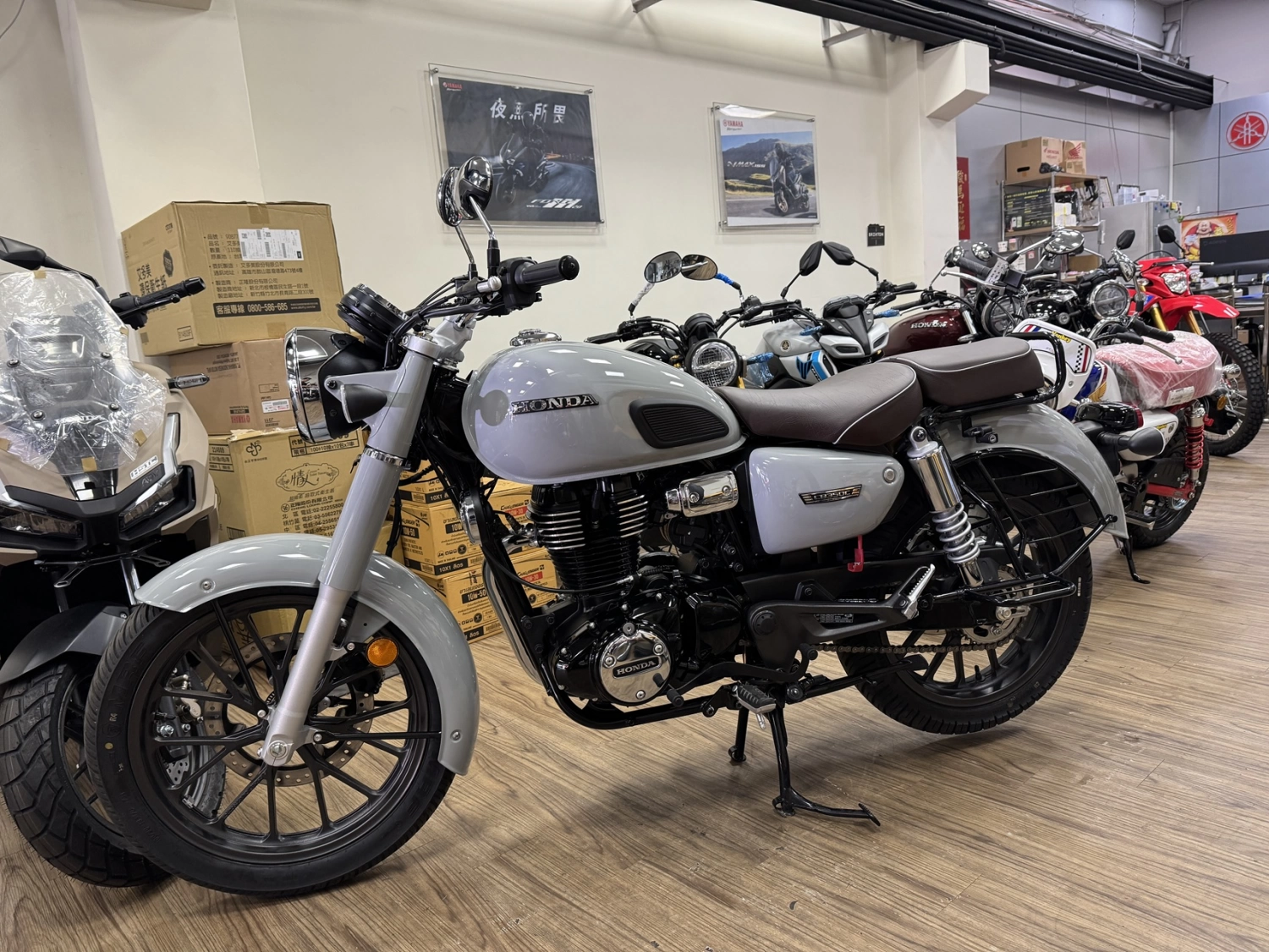 Honda/本田 CB350C 皇家版 2026款 車輛照片