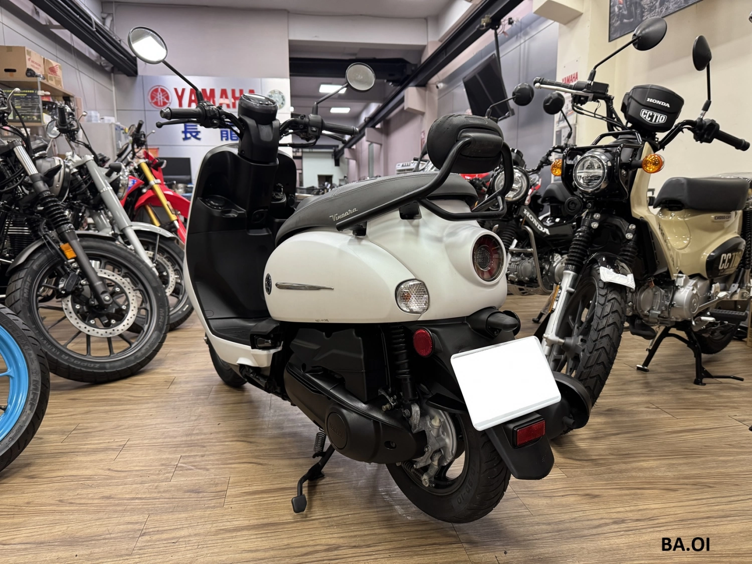 Victory Vinoora 125 2021款 車輛照片