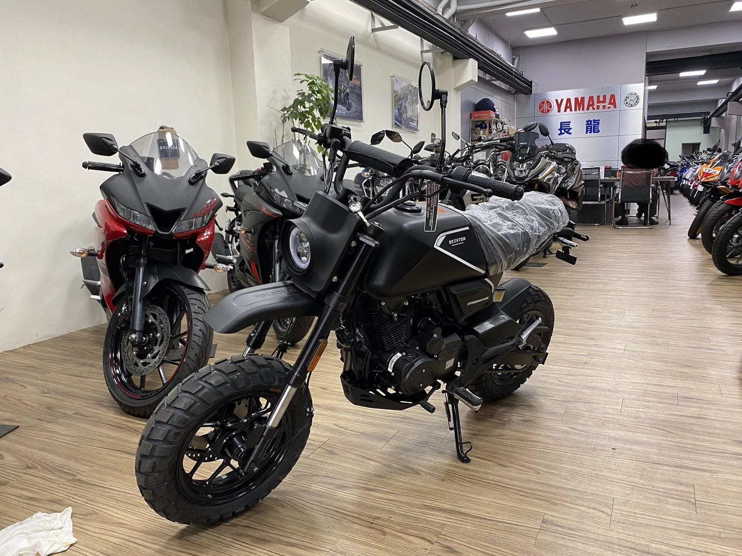 其他 BRIXTON CROSSFIRE 125XS 2022款 車輛照片