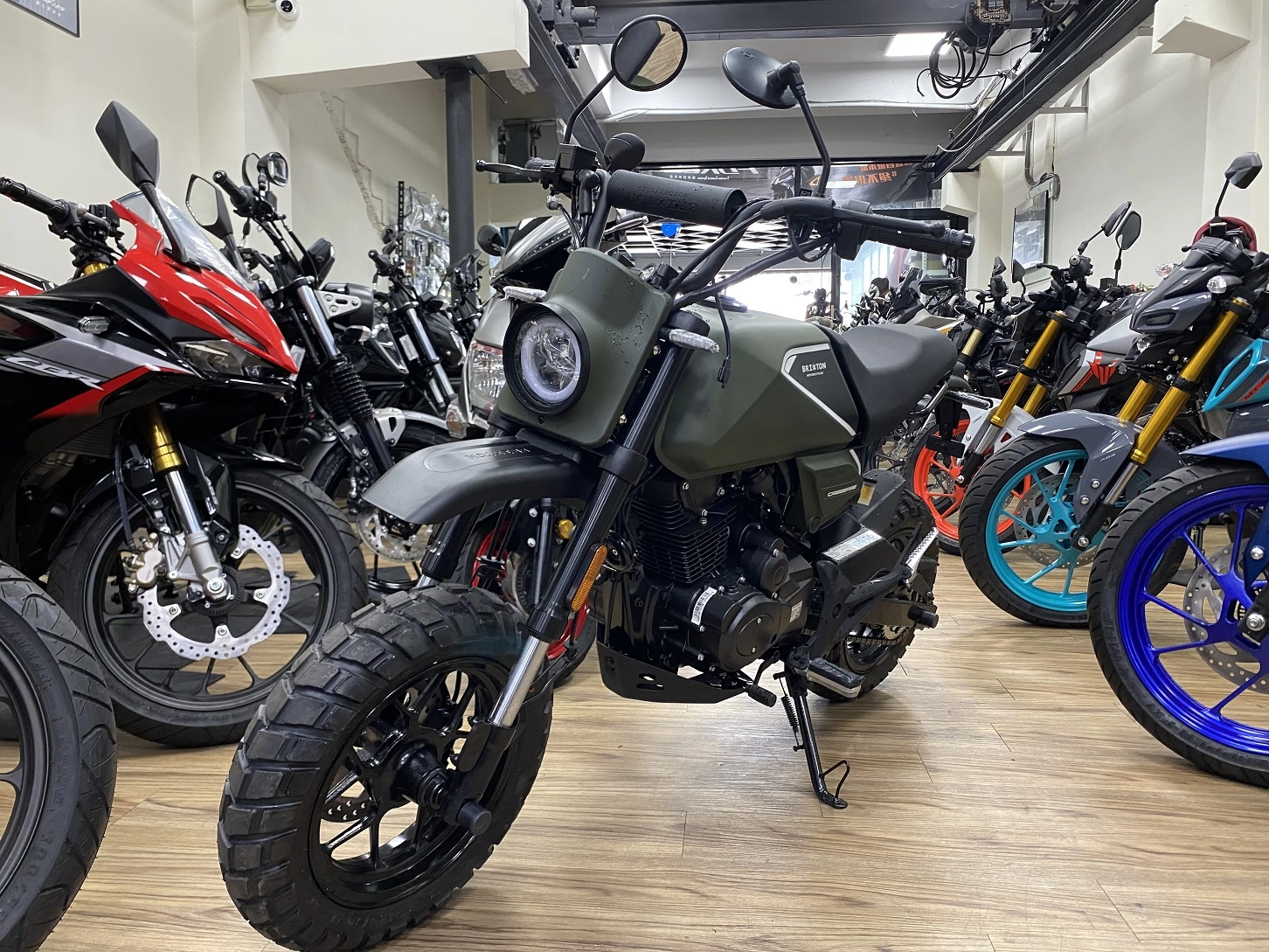 其他 BRIXTON CROSSFIRE 125XS 2022款 車輛照片