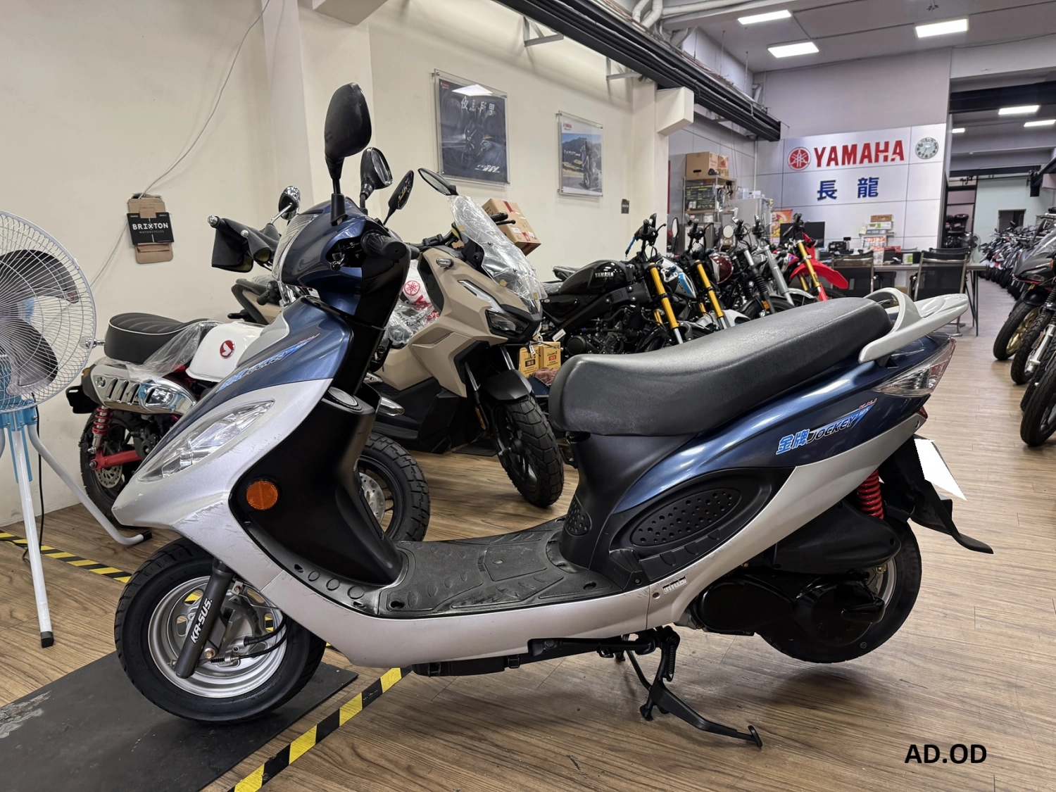 KYMCO/光陽 金牌125 2014款 車輛照片