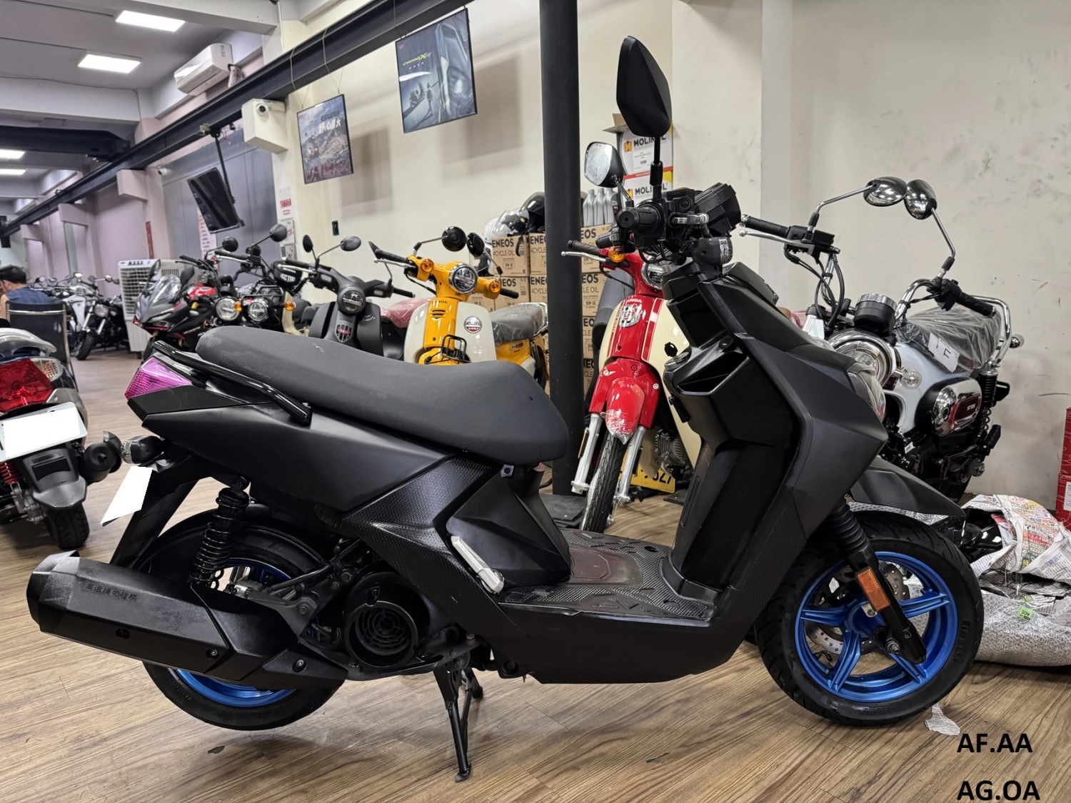 YAMAHA/山葉 BWSR 125 2016款 車輛照片