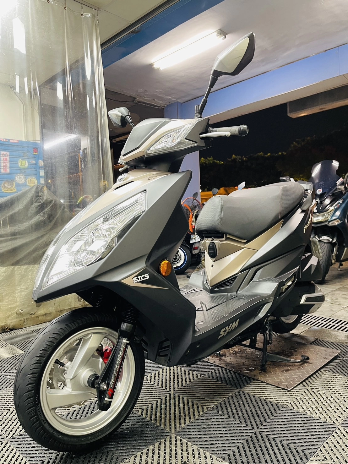 SYM/三陽 Fighter六代 2015款 車輛照片