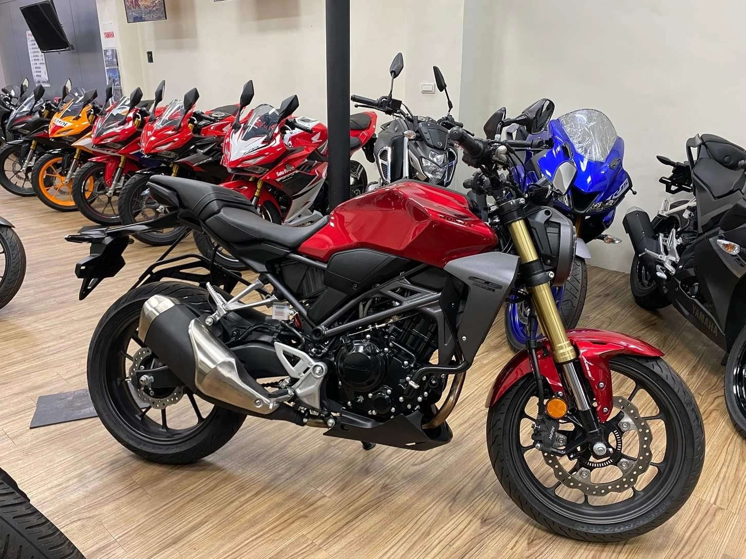 Honda/本田 CB300R 中古二手機車 300cc 2024款
