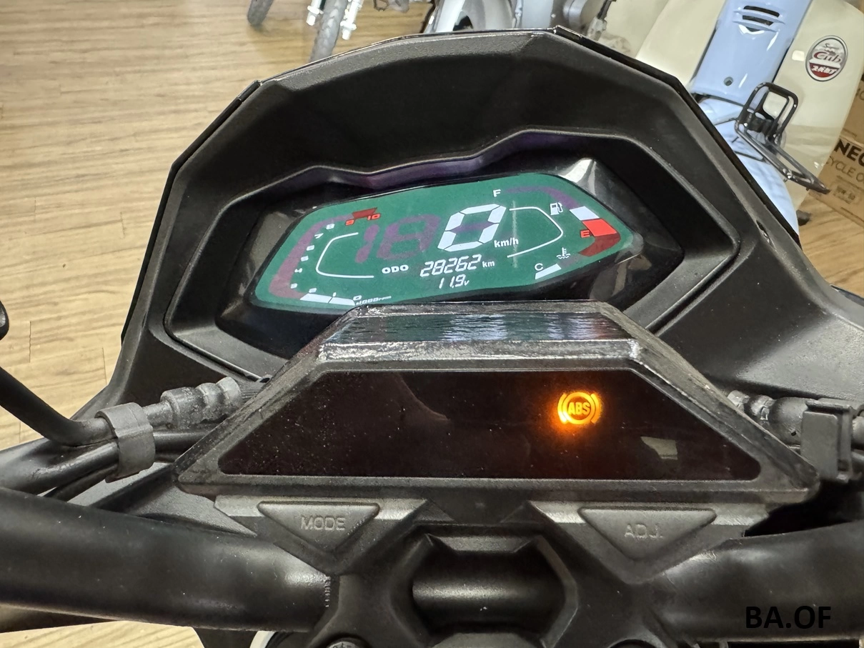 KYMCO/光陽 KRV 180 TCS 2021款 車輛照片