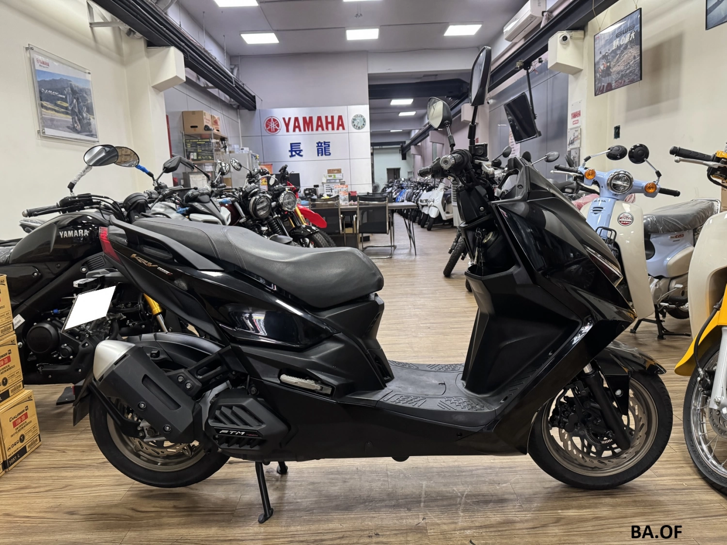 KYMCO/光陽 KRV 180 TCS 2021款 車輛照片