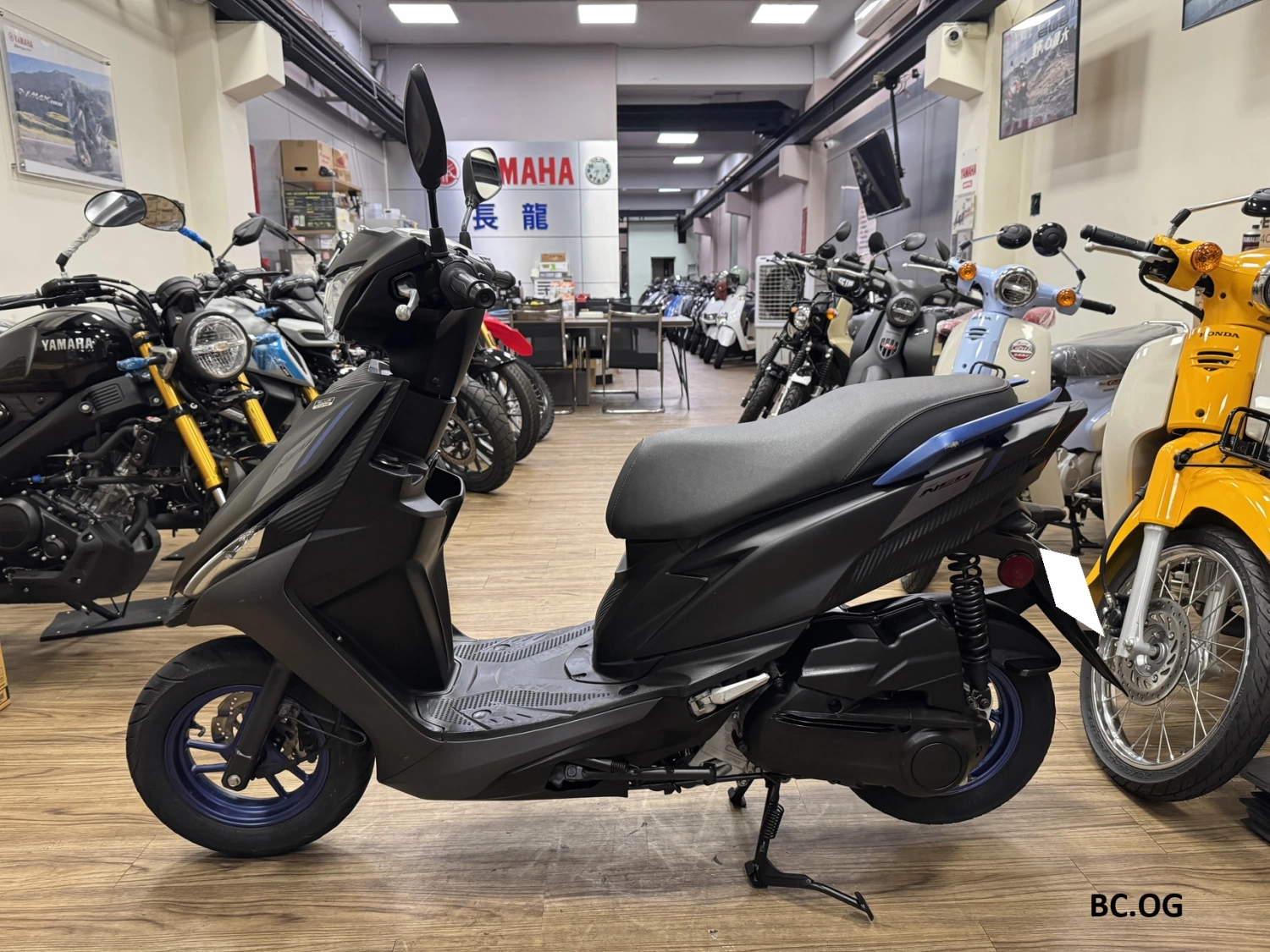 YAMAHA/山葉 RS NEO 125 2023款 車輛照片