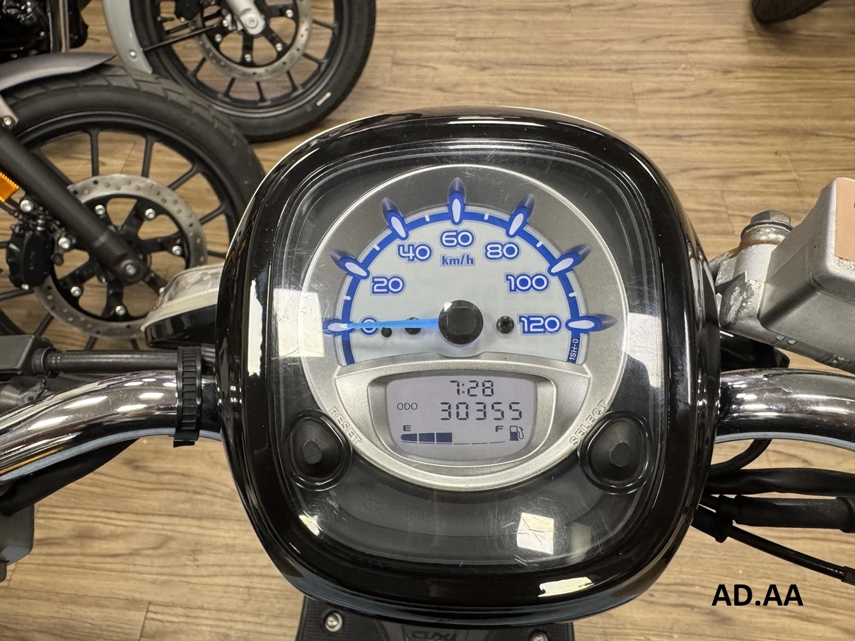 YAMAHA/山葉 CUXI 115 碟煞 2014款 車輛照片