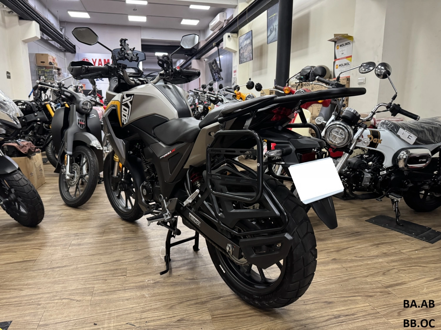 Honda/本田 CB200X 2021款 車輛照片