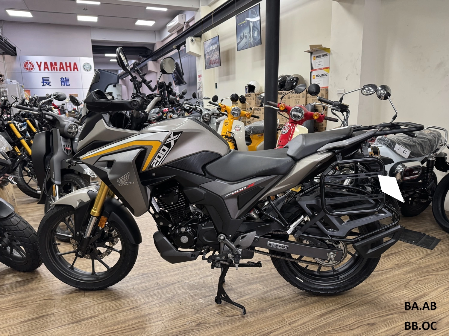 Honda/本田 CB200X 2021款 車輛照片