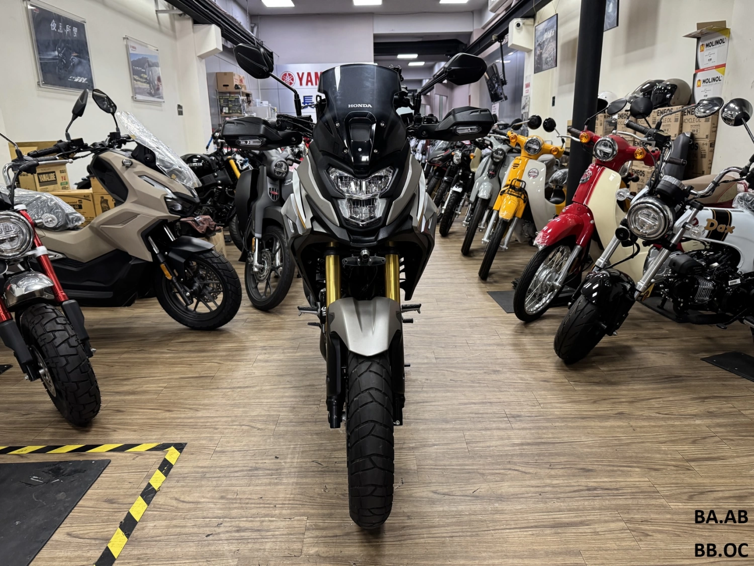 Honda/本田 CB200X 2021款 車輛照片