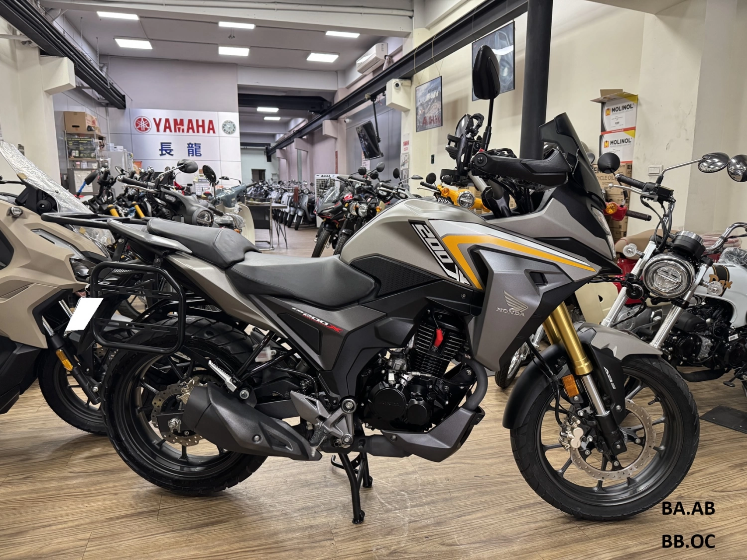 Honda/本田 CB200X 2021款 車輛照片