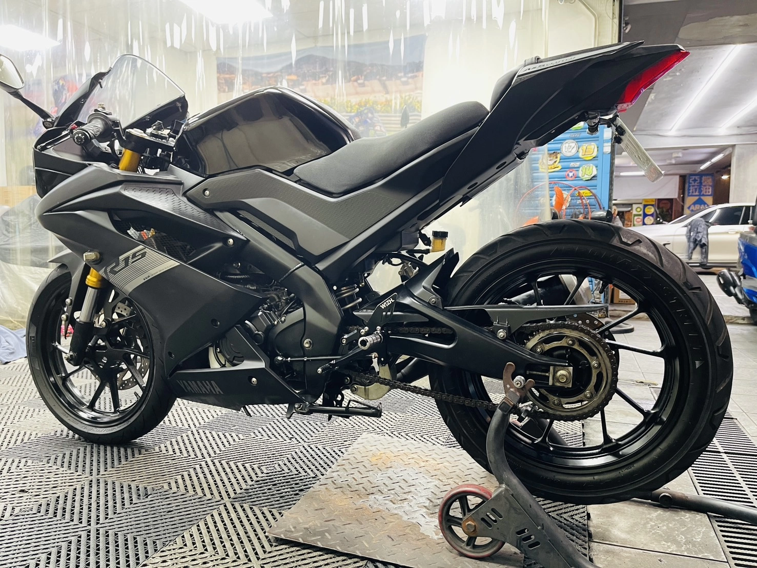 YAMAHA/山葉 R15 2021款 車輛照片