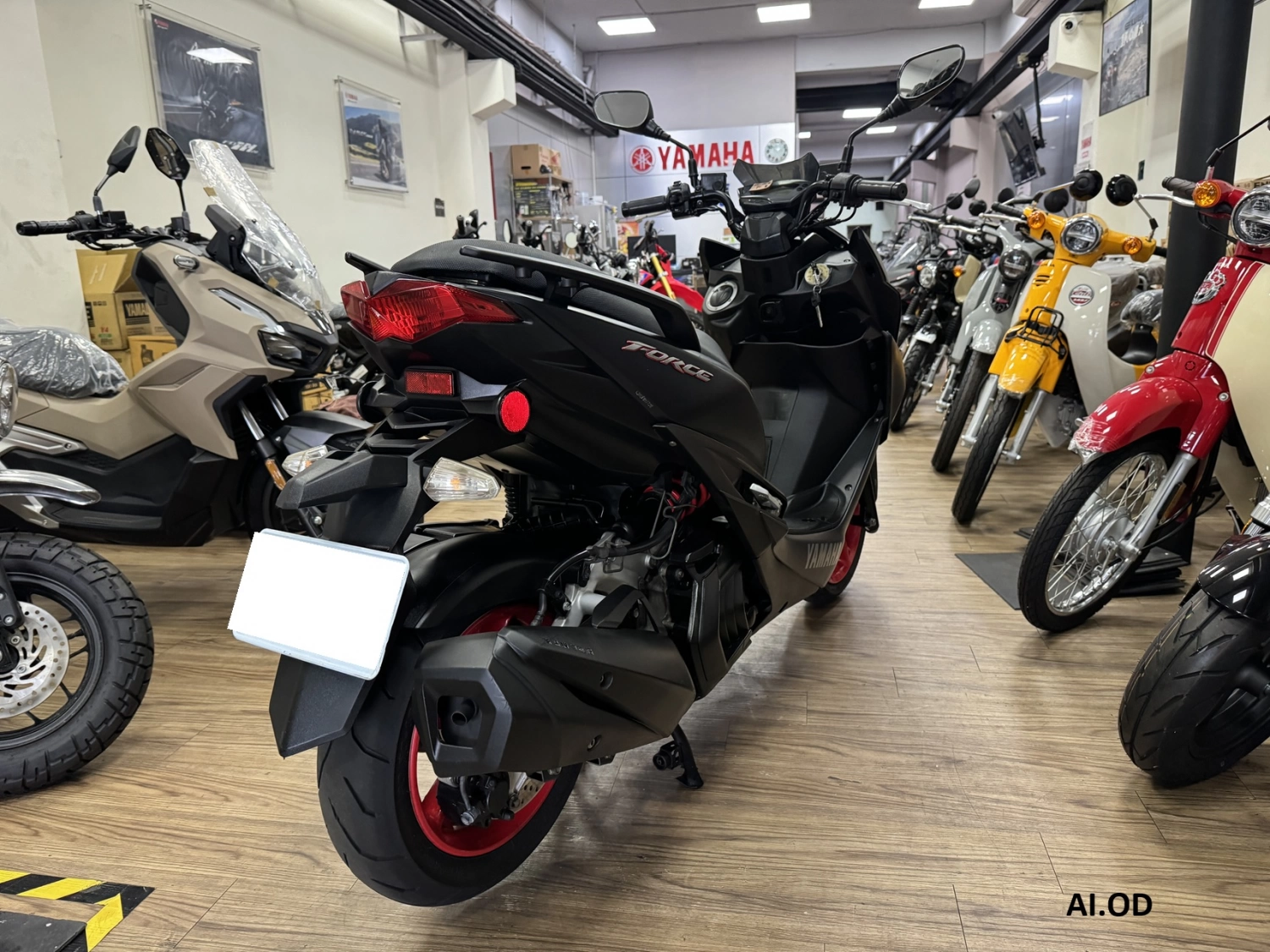 YAMAHA/山葉 FORCE 155 2019款 車輛照片
