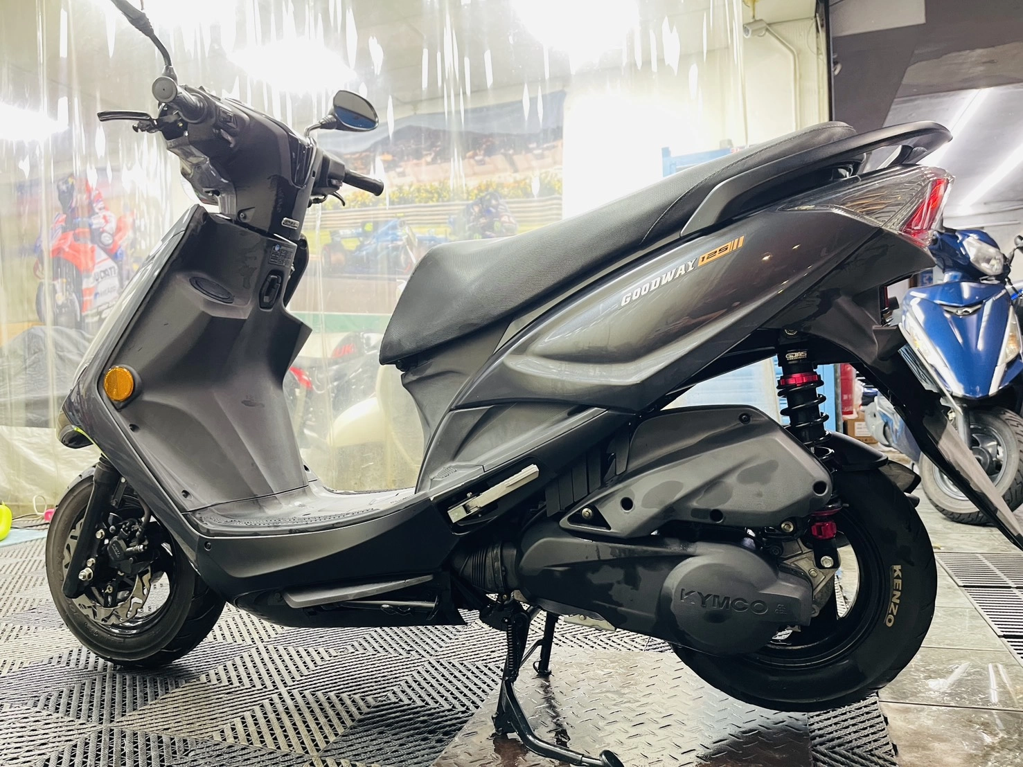 KYMCO/光陽 大地名流 2024款 車輛照片