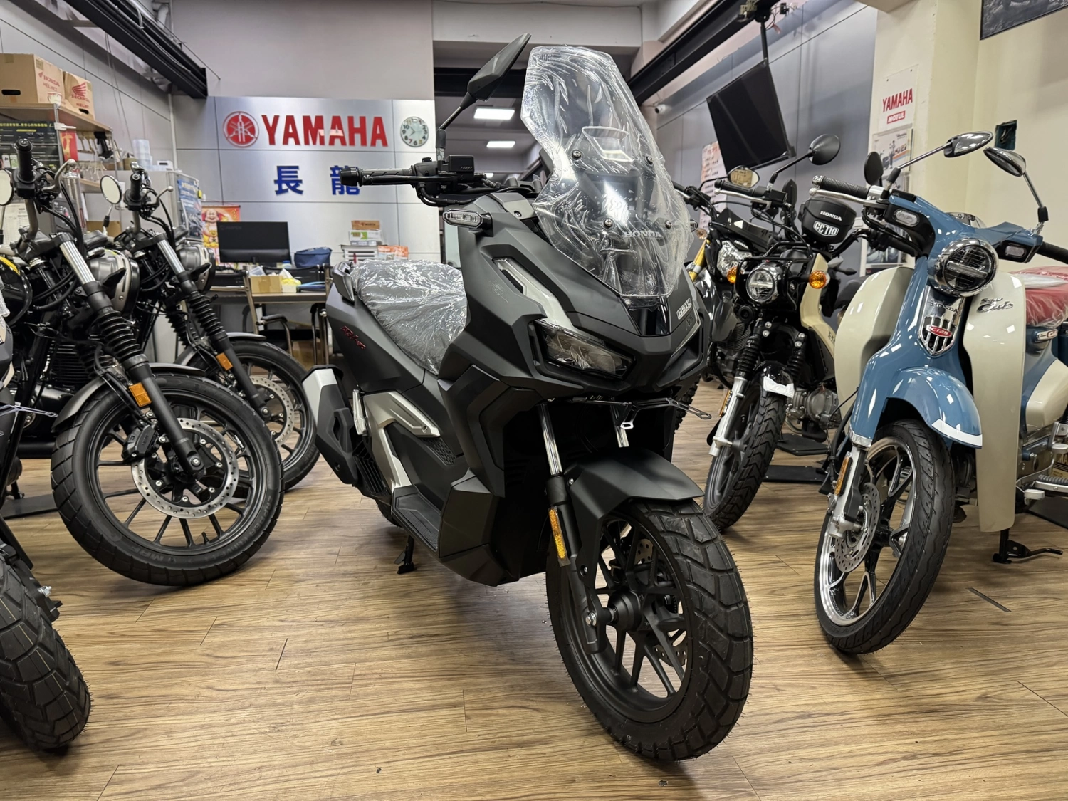 Honda/本田 ADV 160 2026款 車輛照片