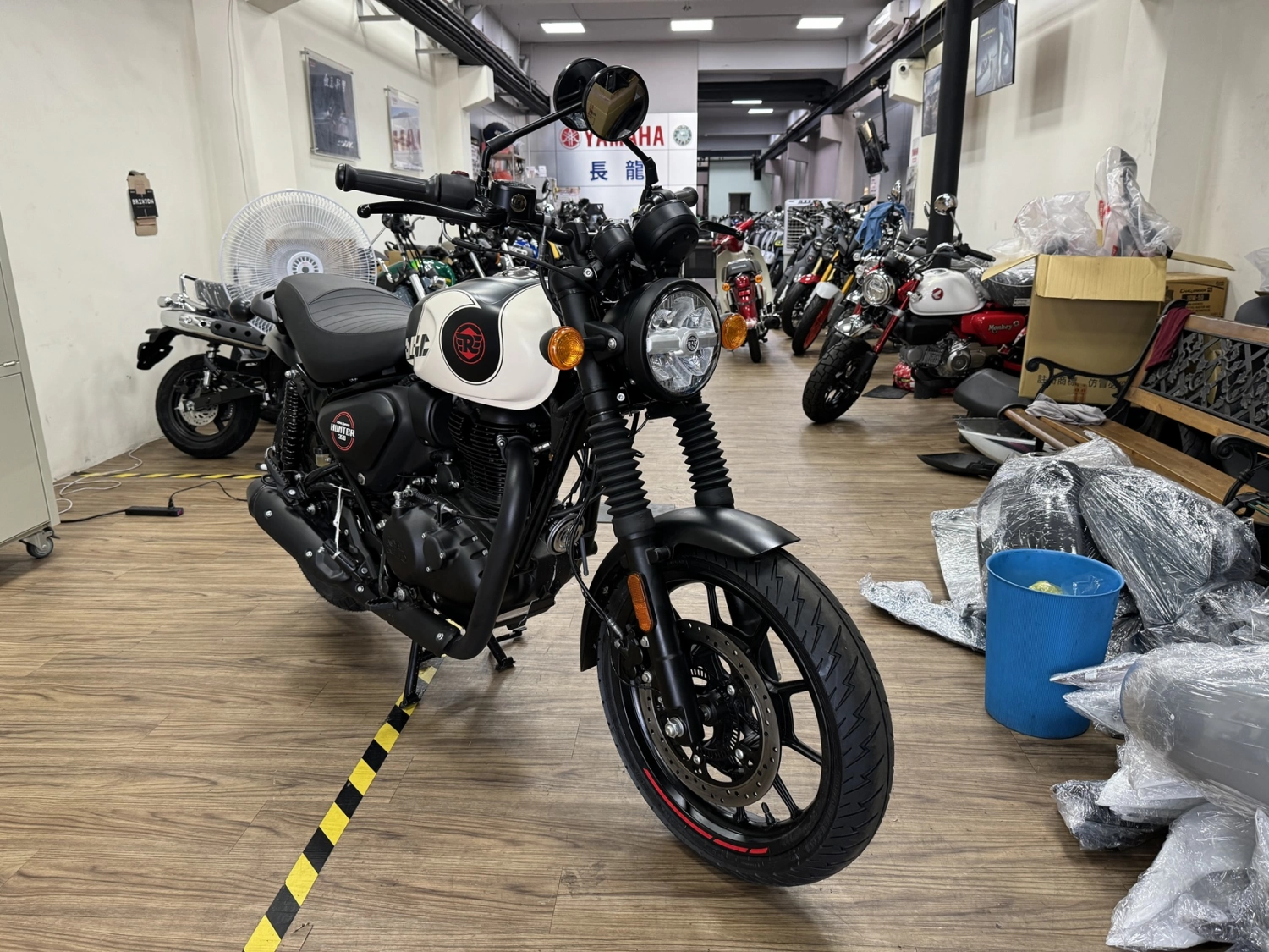 其他 Royal Enfield Hunter 350 2025款 車輛照片