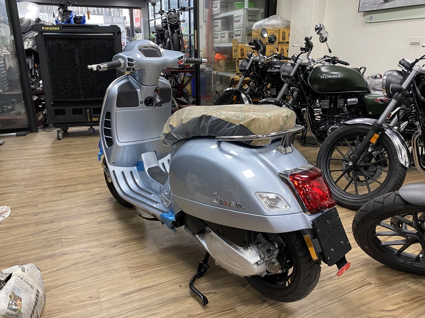 Vespa/偉士牌 GTS 300 2022款 車輛照片