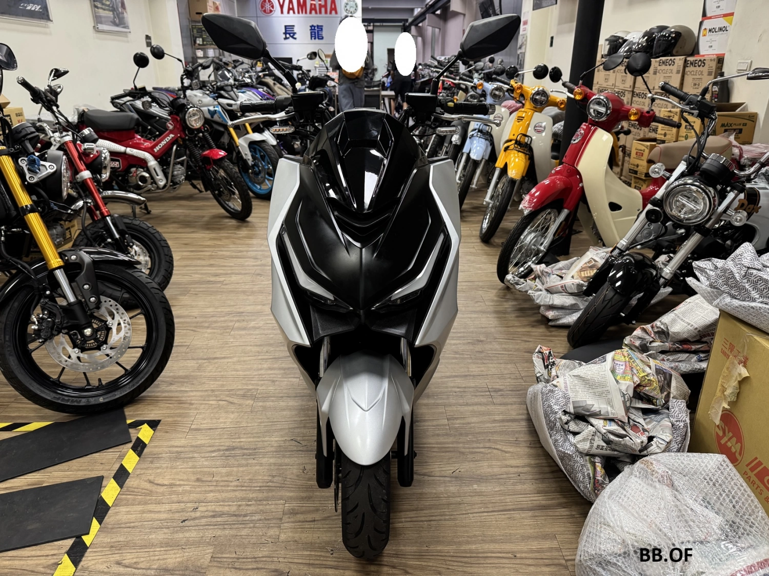 KYMCO/光陽 KRV 180 TCS KEYLESS 2022款 車輛照片