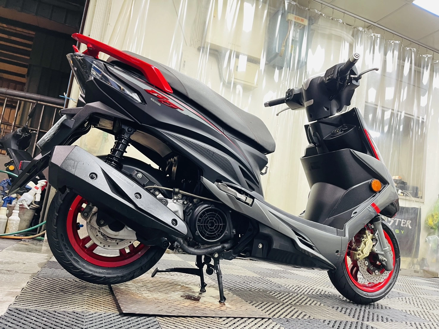 KYMCO/光陽 G6 2023款 車輛照片