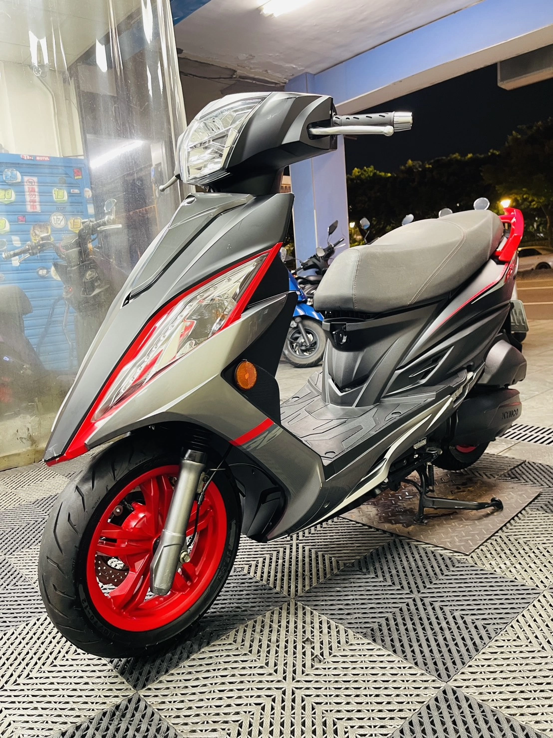 KYMCO/光陽 G6 2023款 車輛照片