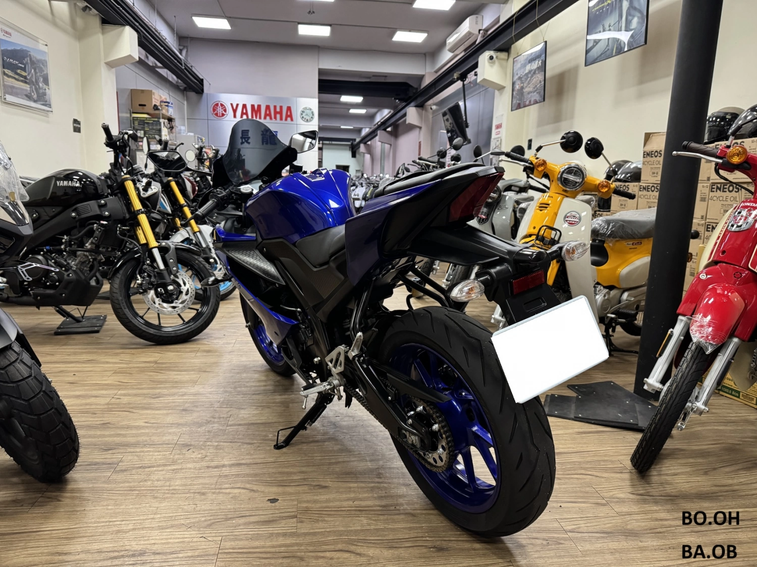 YAMAHA/山葉 R15 V3 2020款 車輛照片
